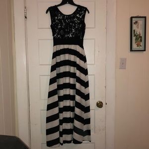 NWOT maxi dress
